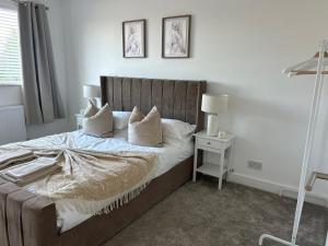 Contractor House Sutton M6 M5