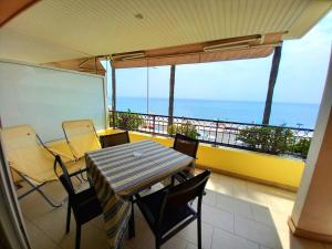 Admiral Plaza Trilocale Fronte Mare Free Parking-Riscaldamento