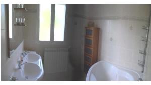 Villas Calme villa pres d-Avignon - Nice villa near Avignon : photos des chambres