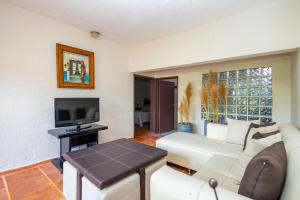 NEW Bamboo Villa Palma Pool and Rest