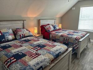 Round Mountain Get Away!