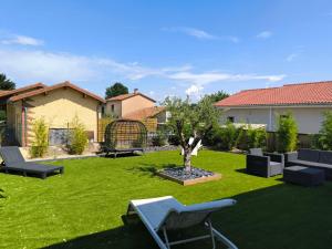 Appartements Mi Amore- Gite 3 suites pres de Lyon, parking free : photos des chambres