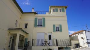 Proche gare, 5min Plage du Midi, T3, 6 personnes By Palmazur Vacances