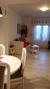 Apartment in Sv. Filip i Jakov 53596