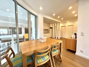 The Navigator Olympus