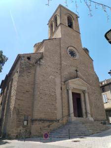 Maisons de vacances Gite de la porte des Princes a Courthezon : photos des chambres