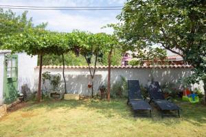 Holiday house with a parking space Valtura, Pula - 24732