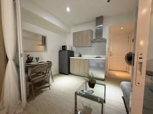 AZURE BICUTAN POSITANO Tower