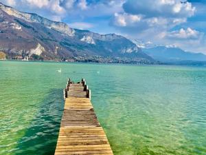 Appartements Apartment in Giez with Mountain Views : photos des chambres