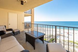 Phoenix I 1071 condo