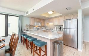 Phoenix I 1071 condo