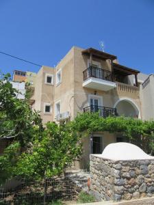 Kalotina's Apartments Kalymnos Greece