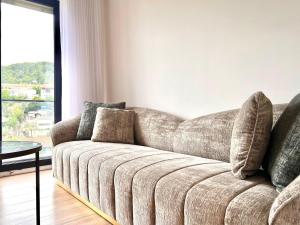 AMAS 1BR Ap 1 - Parking, Sea View & Kitchen