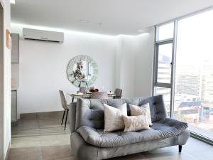 Suite Premium Mall del Sol con Planta Electrica