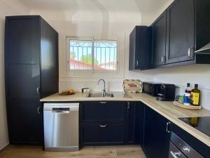 Maison de ville rénovée à Cambo-les-Bains avec balcon-terrasse - FR-1-495-154