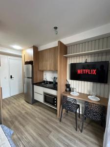 Lindo Studio com Piscina- Metro tucuruvi 410