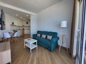 Apartment Las Canteras with Ocean Views