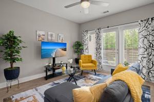 1 Bed Self Check-in pool Gym 30 plus Day Stays