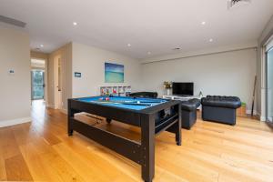 Bayview Bliss Beachfront Escape Rye