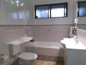 Stay At Raffertys Resort