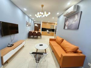 3BR Family Apartment near My Dinh FLC Green Home