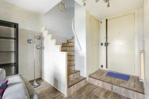 Appartement avec vue sur la Tour Eiffel entre Paris et Disneyland