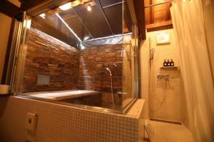 ハンドインハンド 岡山後楽園まで徒歩約5分