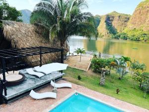 Mansion del Lago - Hotel Prado