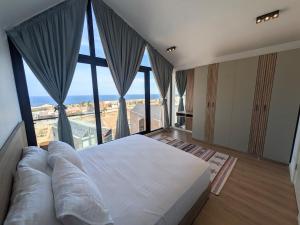 Modern 2BR Somabay Seaview Villa Free Beach & Pool