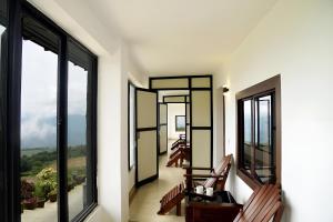 Ibex Resorts, Valparai Tale Rock