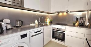 Alexia 3BR Beach Stay