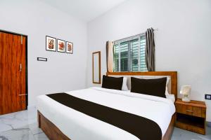 Hotel O VIP Road Near Golden Beach