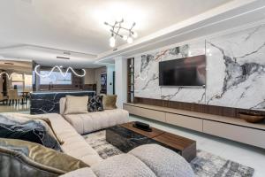 Luxury 4 bedroom penthouse