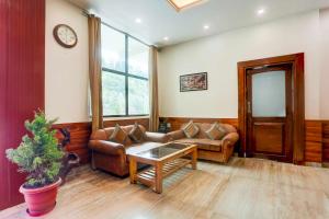 Hotel O Hot Spring Kalath Manali