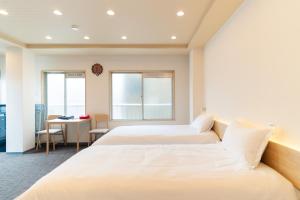 Sunshine Inn 456 - Economic APT in Tokyo Tranquil Block, with Direct Access to Ginza & Akihabara