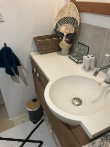 Maisons de vacances Jolie annexe du mas dans le coeur de la garrigue nimoise : photos des chambres