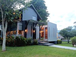 Chompor MaeWang ฌอมภอ