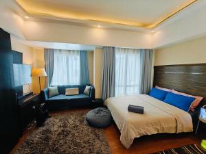 Cozy Private Hotel Suite with Bath Tub and Free Pool Access