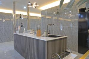 Forest Sky Pool Villa