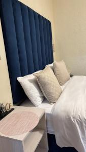 Aneiwa airport lodge