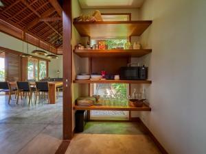 3 BR Barani Villa Tanah Lot with Rice Paddy View & Private Pool