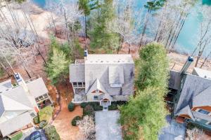 Five-Bedroom House room in Lakes Edge Lodge - Water Views Community Golf