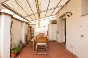 Luminoso Piano Alto con Terrazzo - Mirable PM