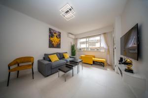 Luxe 1 minute a pied du Martinez plage shopping vu Mer