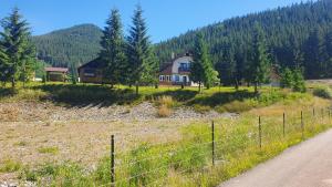 Pensiunea Mars House