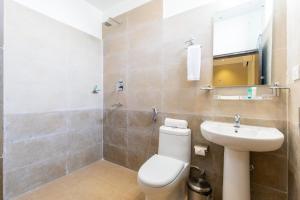 Hotel Classic Plaza, Simara