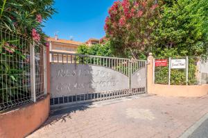 Appartements Grand Hotel Studio : photos des chambres