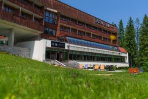 Zespół Tatry - Hotel Tatry i Budynek Turystyczny