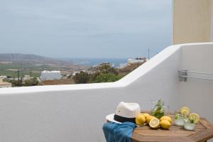 Villa Galinia Santorini Greece