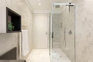 Two-Bedroom Apartment with Pool View